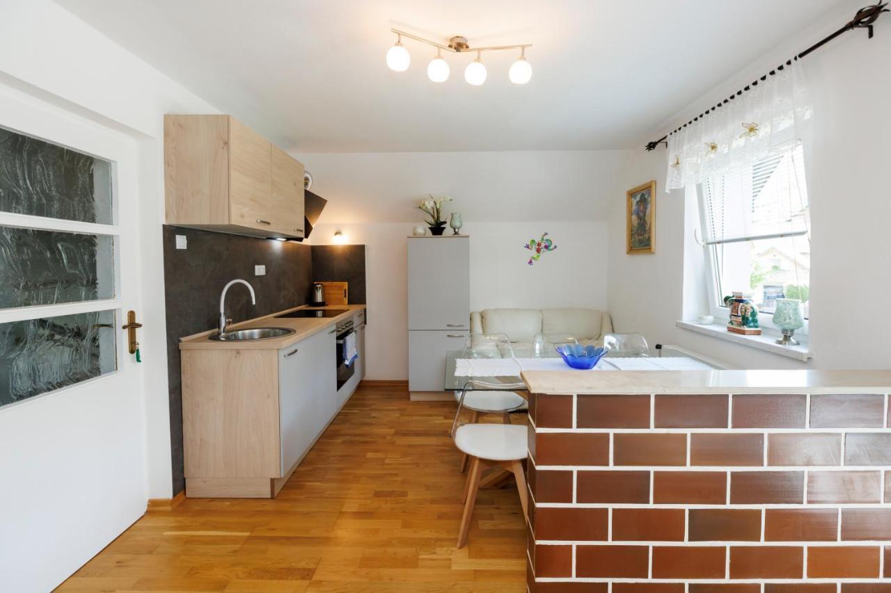 Apartment Wolf Bohinj Bagian luar foto