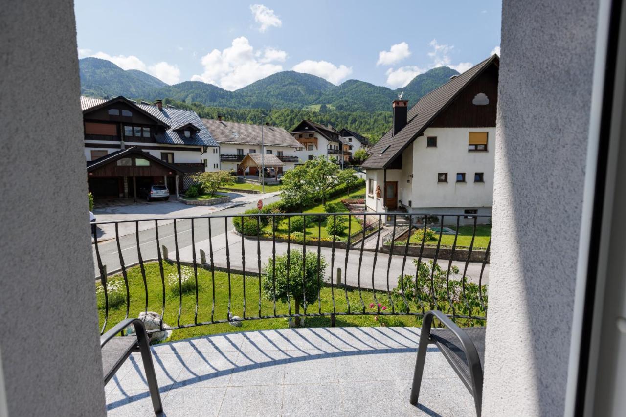 Apartment Wolf Bohinj Bagian luar foto