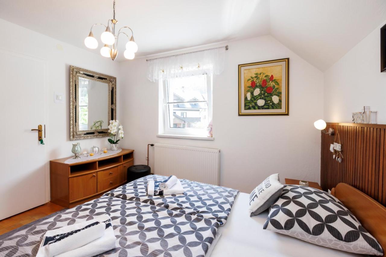 Apartment Wolf Bohinj Bagian luar foto